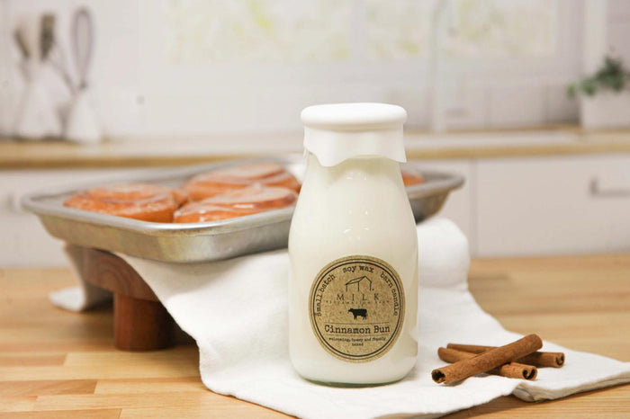 Milk Bottle Candle - Cinnamon Bun